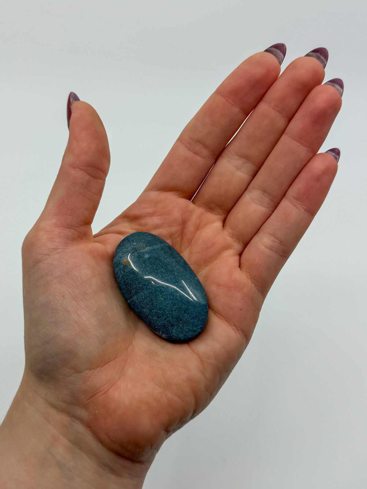 Dark Trolleite Palm, Small