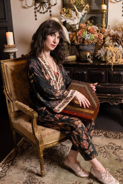 Momento Pixie Duster Crop Kimono w/ Starling & Skull