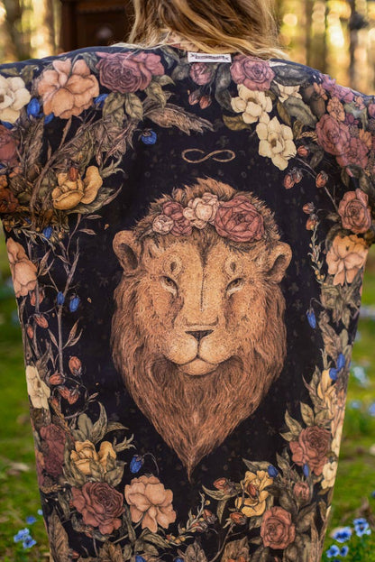 Lionheart Opera Duster Kimono | Market of Stars
