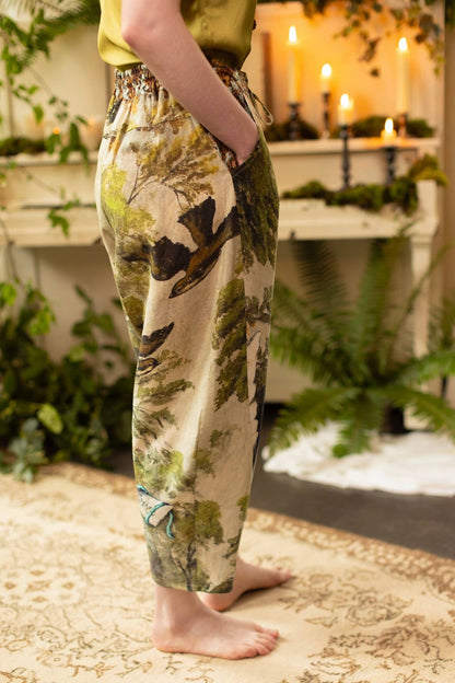Theatre of Dreams Linen Cropped Artist Pant | Market of Stars