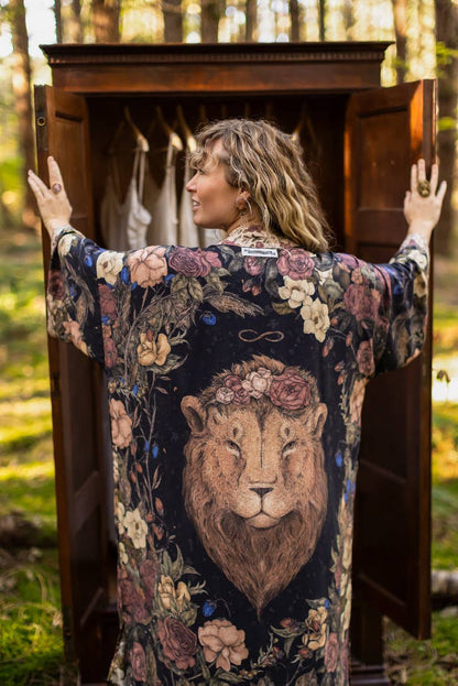 Lionheart Opera Duster Kimono | Market of Stars