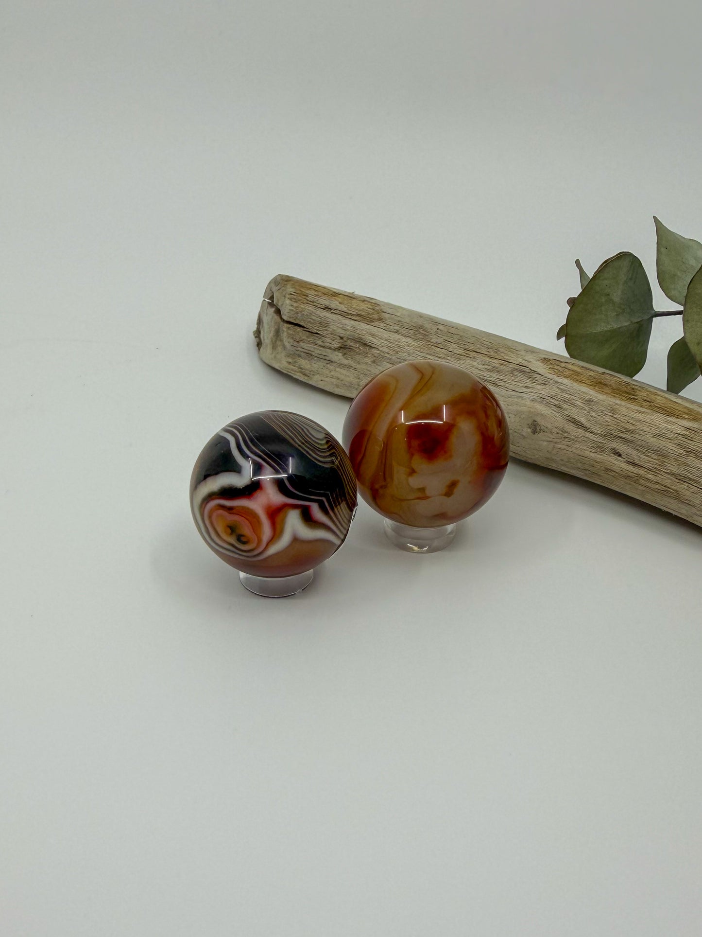Sardonyx Sphere, Small