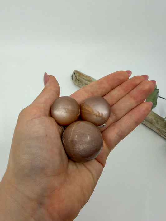 HQ Peach Moonstone Sphere, Small