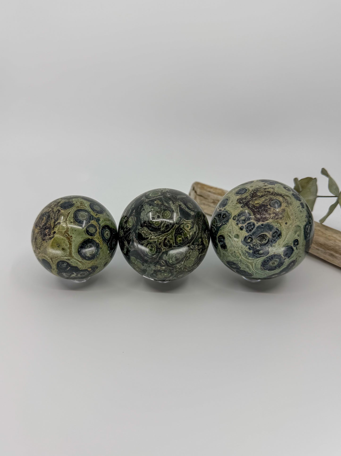 Kambaba Jasper Sphere