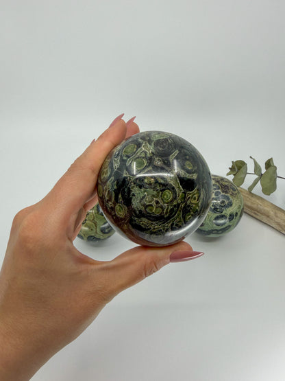 Kambaba Jasper Sphere