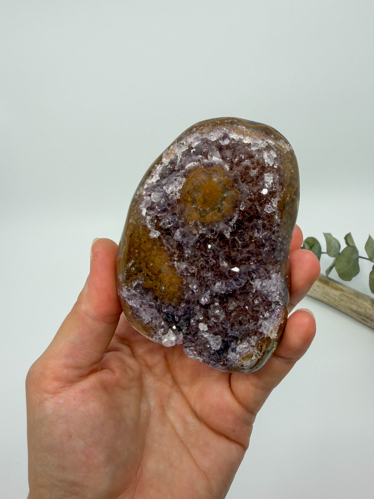 Rainbow Amethyst Cutbase | Uruguay