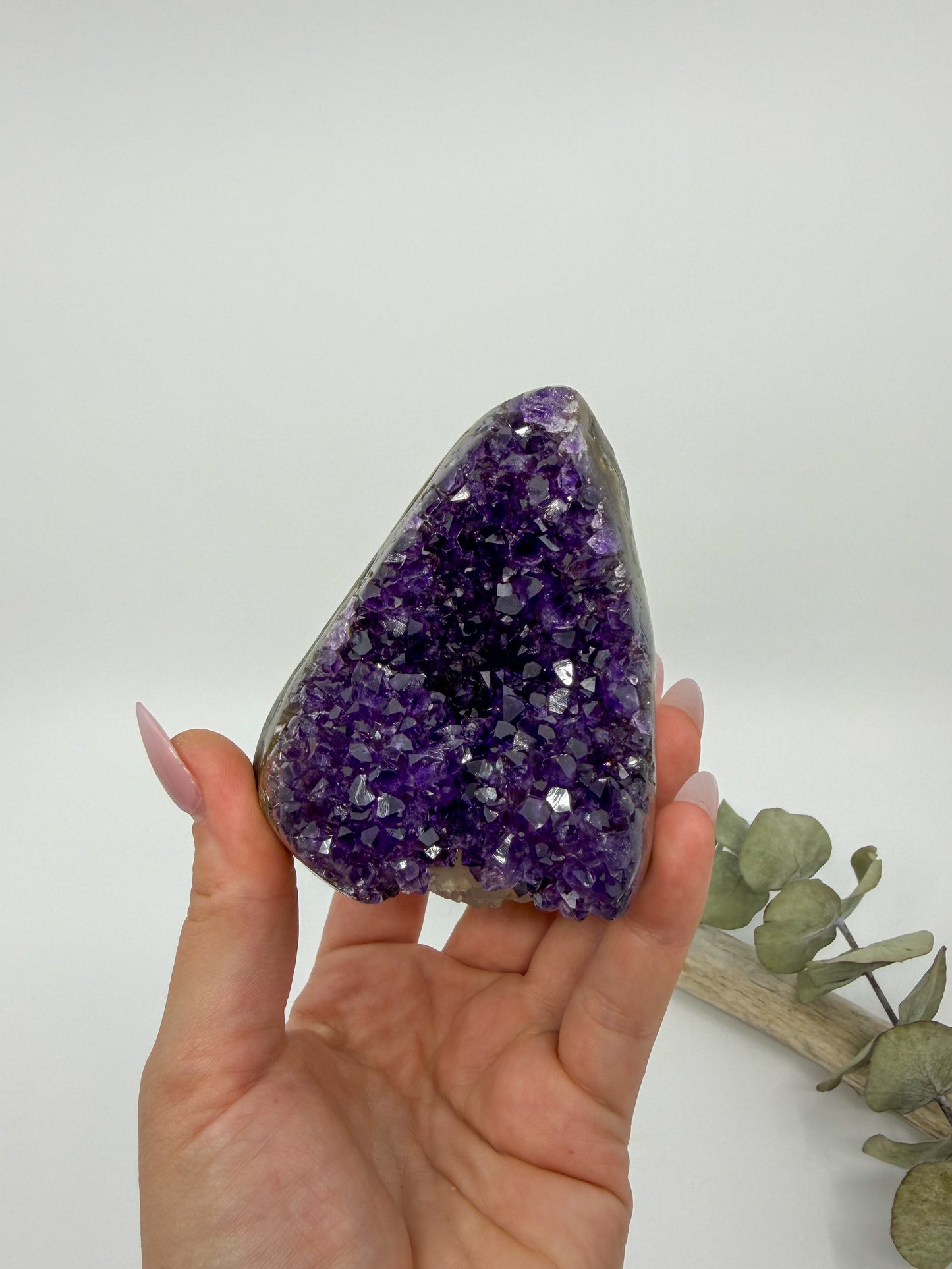 Amethyst with Calcite Cutbase | Uruguay -EXACT PIECE-