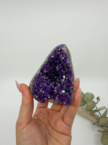 Amethyst with Calcite Cutbase | Uruguay -EXACT PIECE-