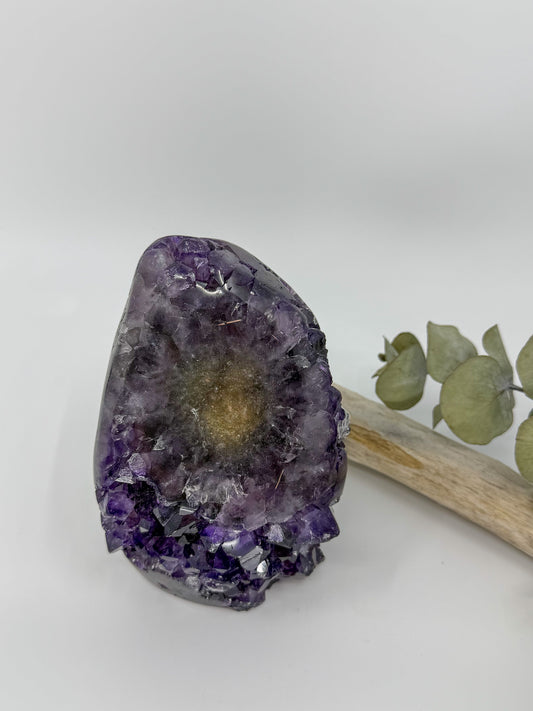 Statement Amethyst Cutbase | Uruguay -EXACT PIECE-