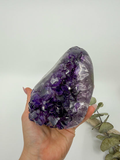 Statement Amethyst Cutbase | Uruguay -EXACT PIECE-