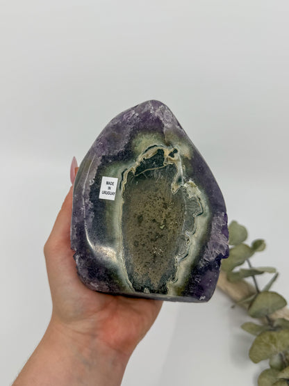 Statement Amethyst Cutbase | Uruguay -EXACT PIECE-