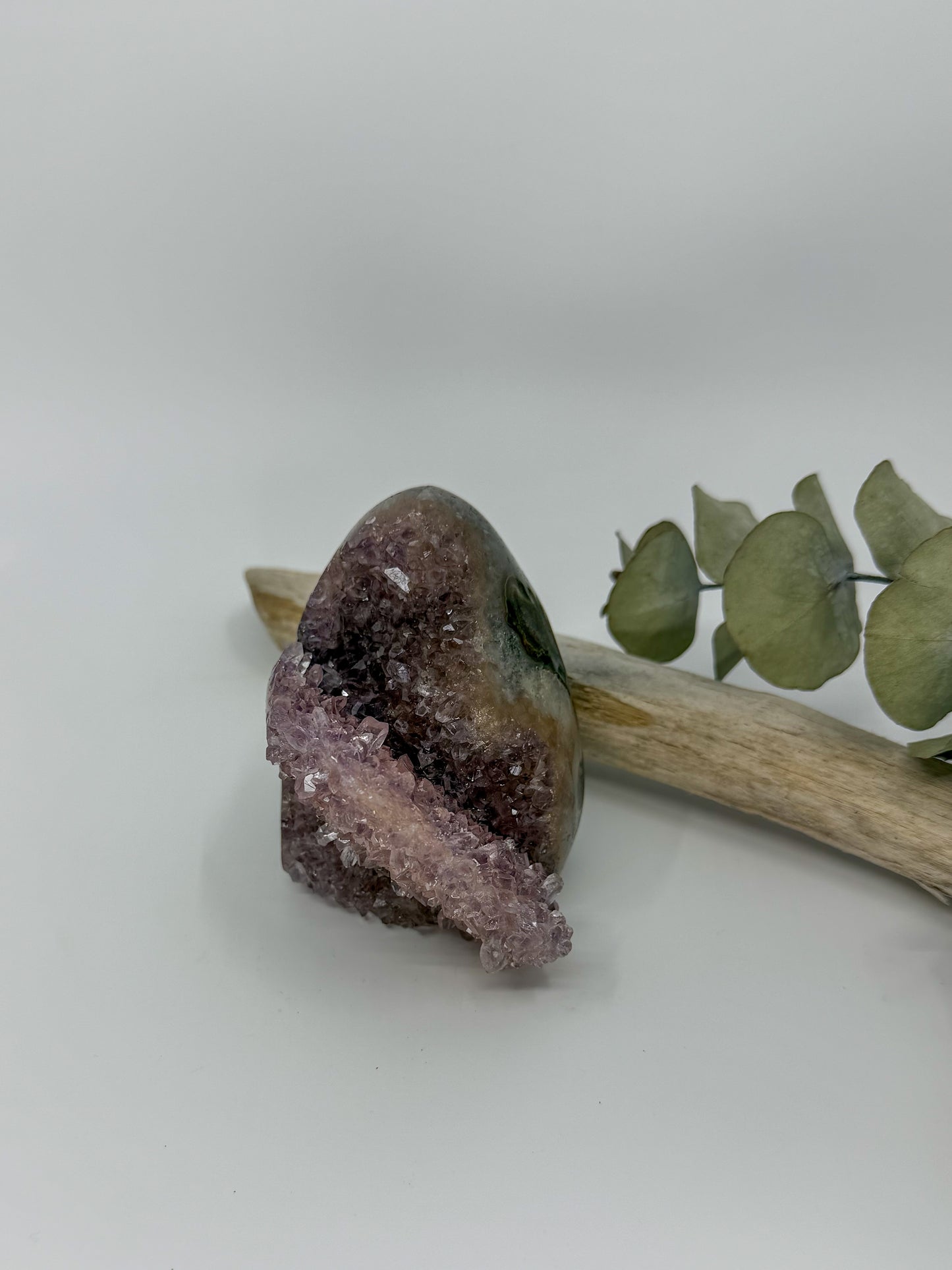 Rainbow Amethyst Cutbase | Uruguay -EXACT PIECE-