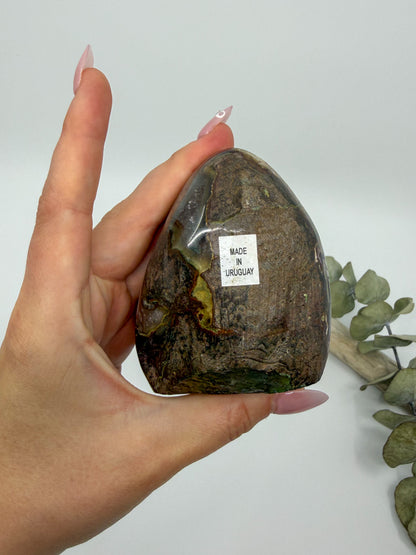 Rainbow Amethyst Cutbase | Uruguay -EXACT PIECE-