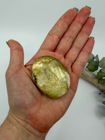 Golden Mica Palm  -EXACT PIECE-