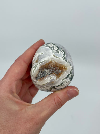 Moss Agate Skull
