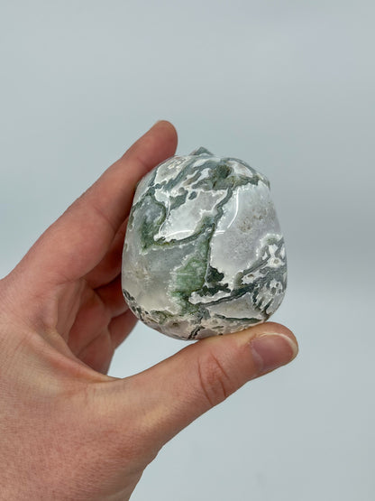 Moss Agate Skull
