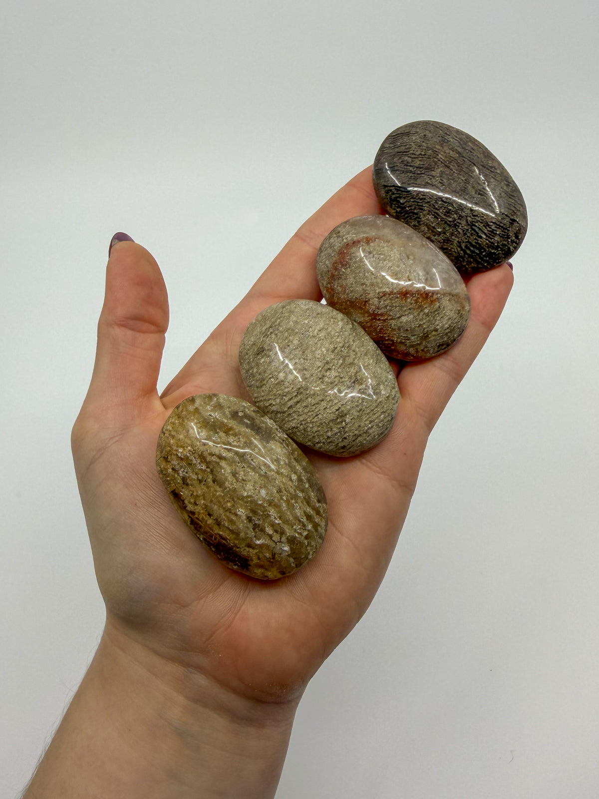 Thousand Layer Quartz Palm (textured)