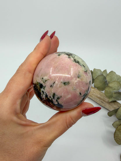 Thulite with Epidote Sphere