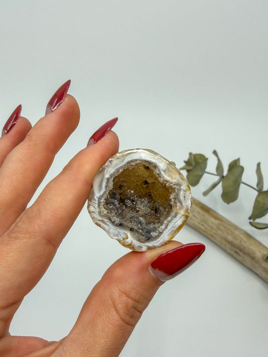 Oco Agate Geode -EXACT PIECE-
