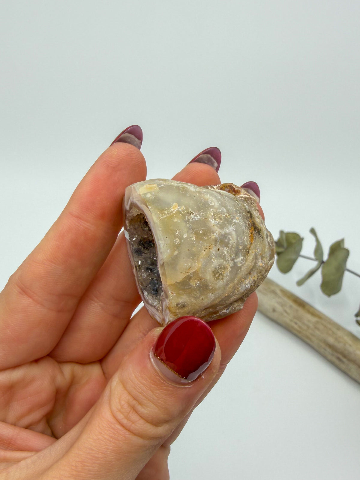 Oco Agate Geode -EXACT PIECE-