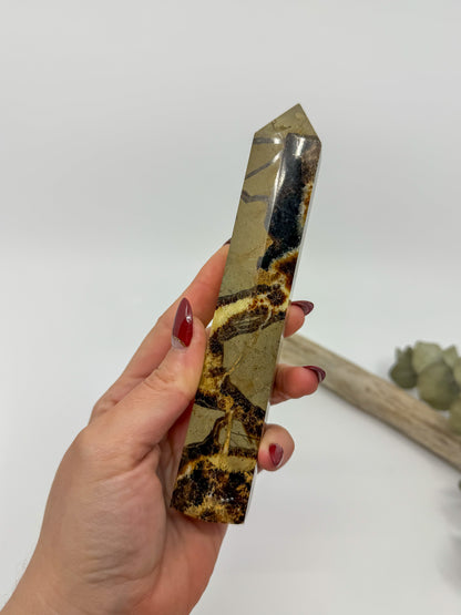 Large Septarian Tower