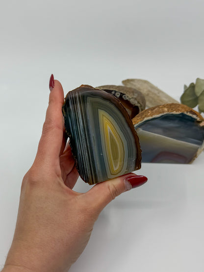 Agate Cutbase