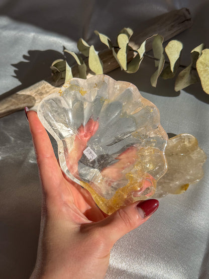 Clear Quartz 3D Shell Dish