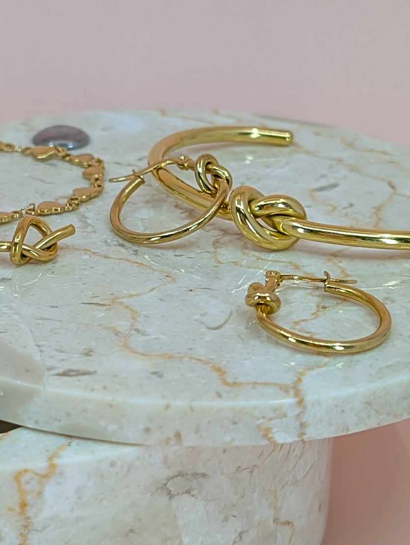 The Eternity | Knotted Hoop Earring