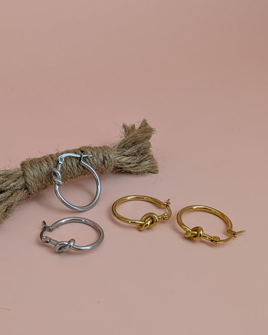 The Eternity | Knotted Hoop Earring