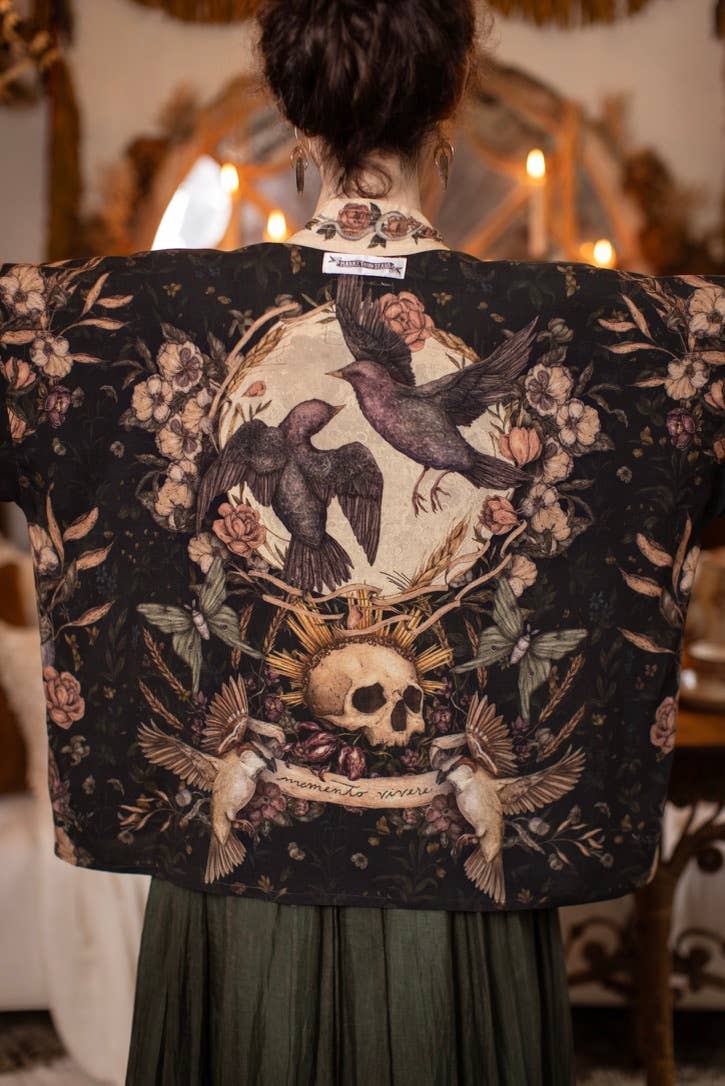 Momento Pixie Duster Crop Kimono w/ Starling & Skull