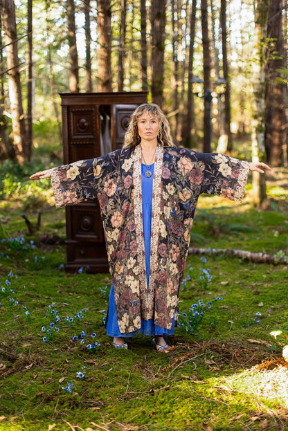 Lionheart Opera Duster Kimono | Market of Stars