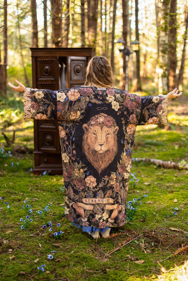 Lionheart Opera Duster Kimono | Market of Stars